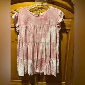 Entro Anthropologie EUC pink and white tie dye babydoll top Swiss dot Large